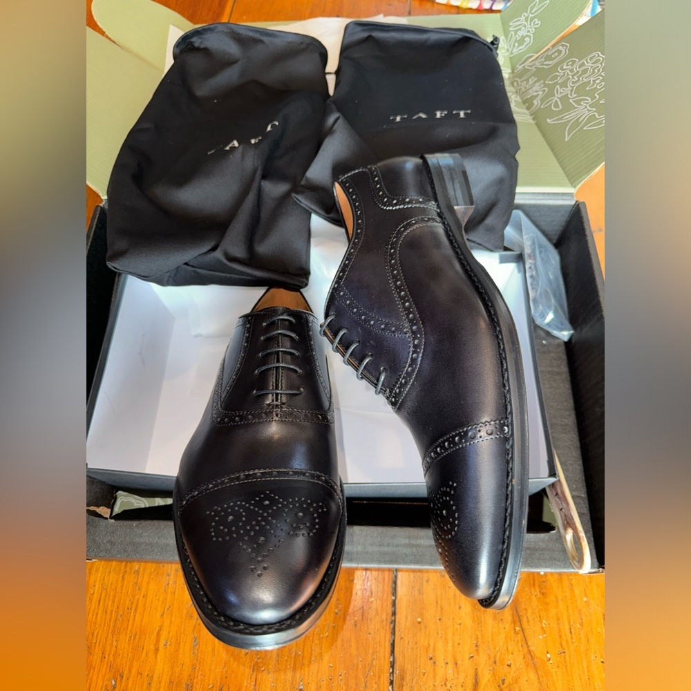 Taft. Size 11 1/2. NWT! Brand New. Never Worn. Taft Noah Shoe in Black